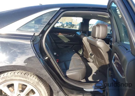 2013 Cadillac Xts Premium z USA, uszkodzony, nr VIN 2G61T5S34D9131589